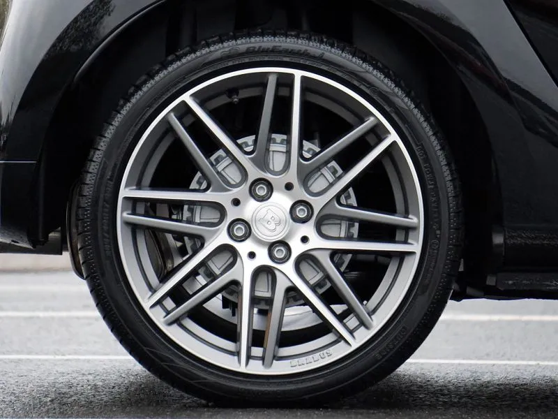 Velg Racing R16