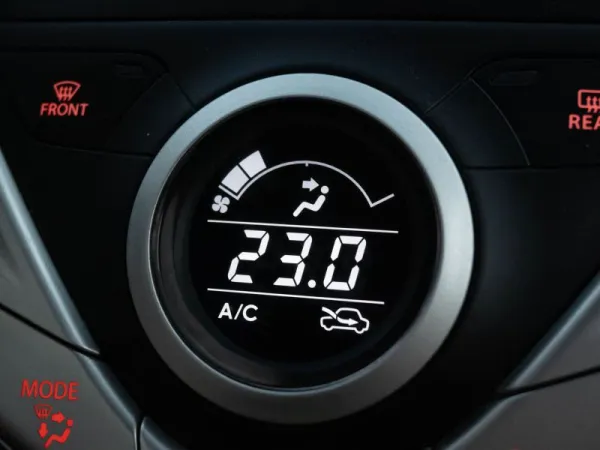 Servis AC Mobil