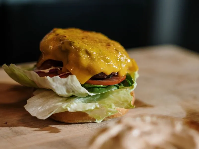 Egg Rendang Burger
