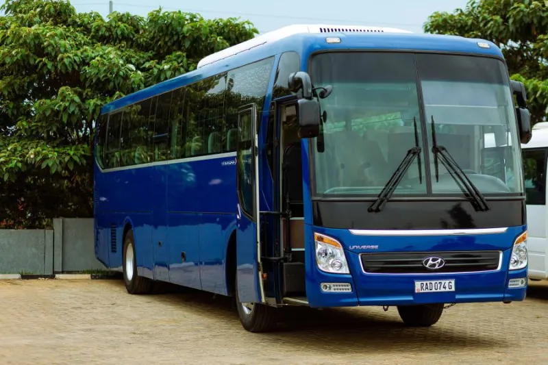 Medium Bus 31