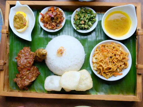 Nasi Liwet Komplit