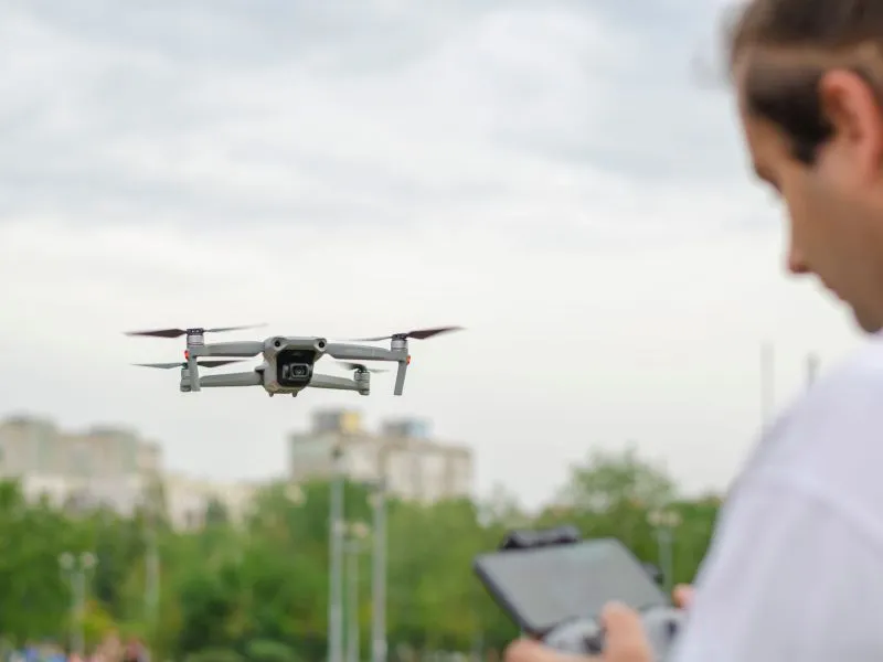Panduan memilih paket sewa drone & pilot: 6 pilihan dan bedanya
