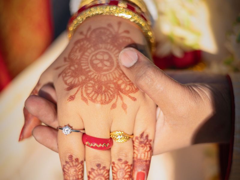 Henna Keluarga