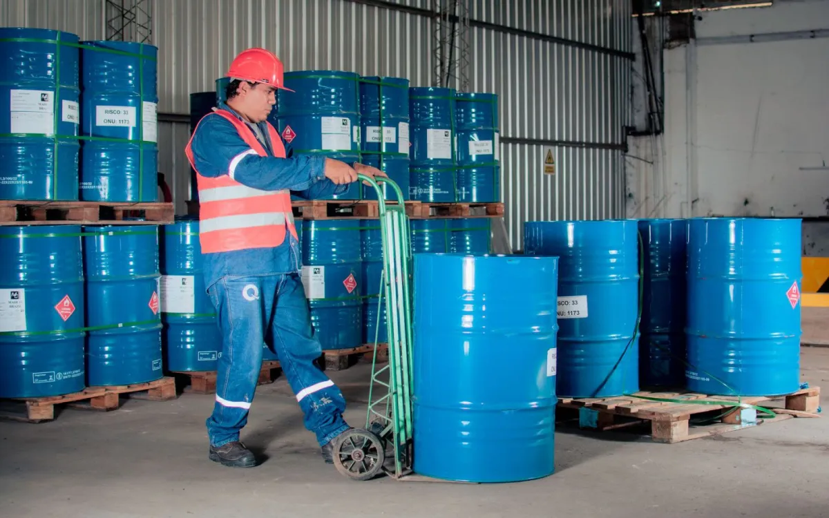 3 pertanyaan yang sering diajukan seputar distributor bahan kimia industri