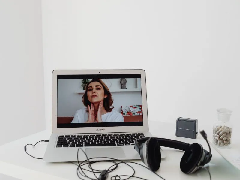 Konsultasi Telepon