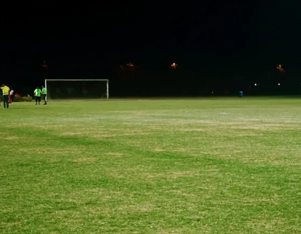 Mini soccer malam