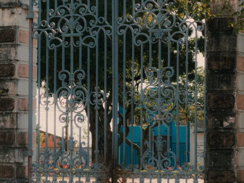 Pintu Besi Tempa