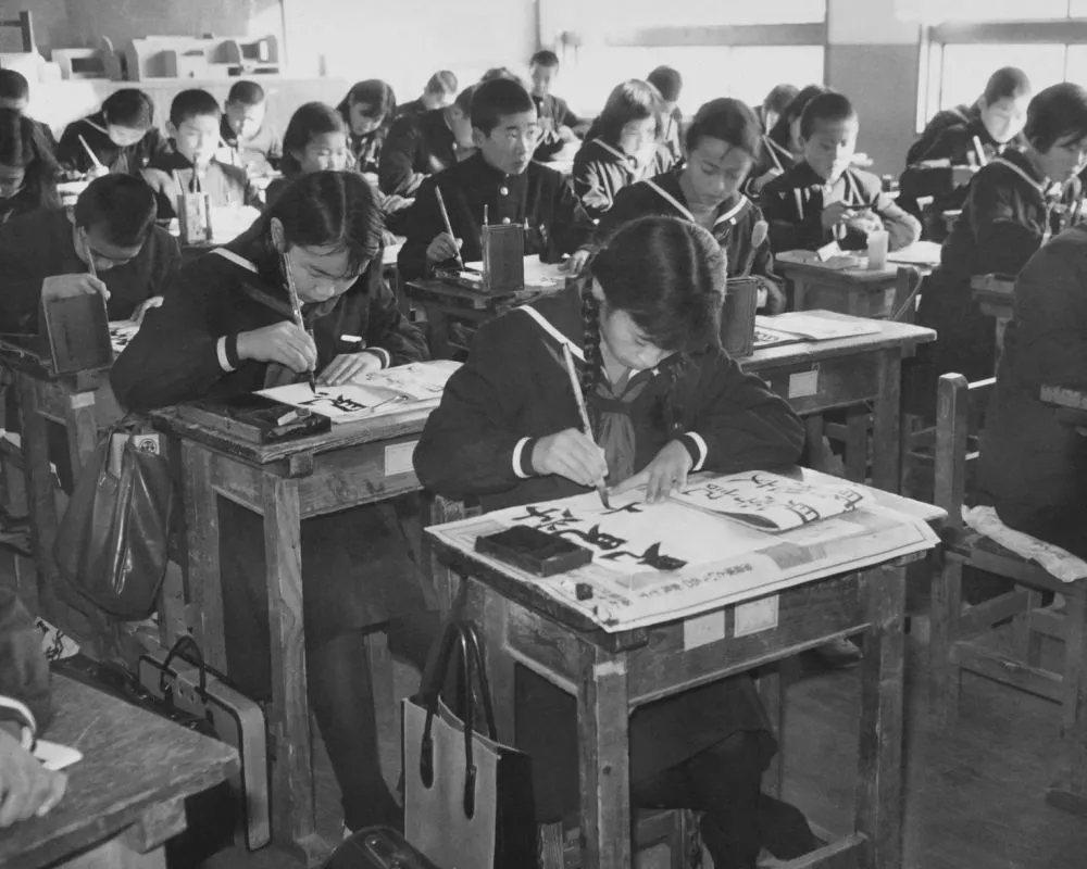 Ribuan alumni bekerja di 30 prefektur