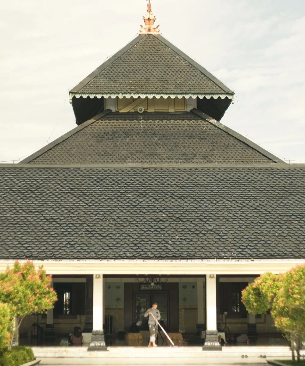 Dibangun warga, dirawat bersama