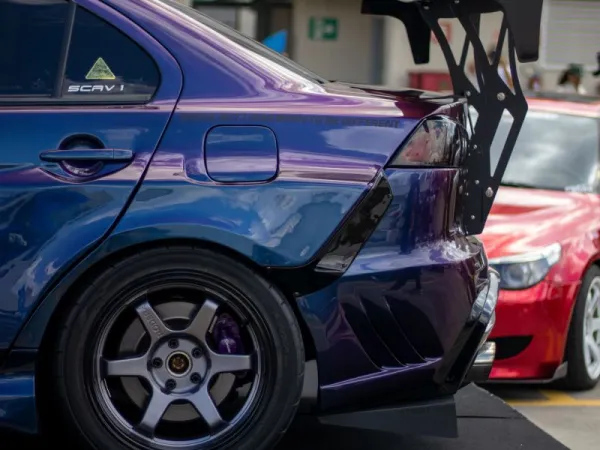 Body Kit & Spoiler