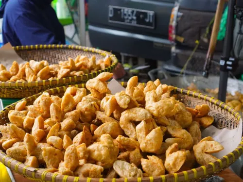 Aneka Keripik Buah