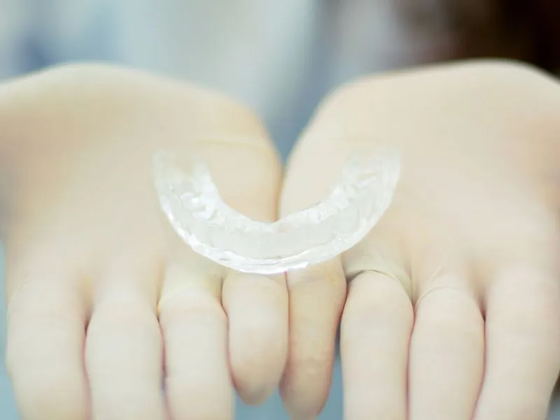 Retainer