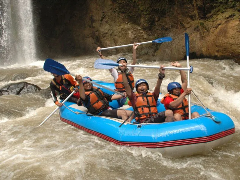 Panduan memilih paket arung jeram: 6 pilihan dan bedanya
