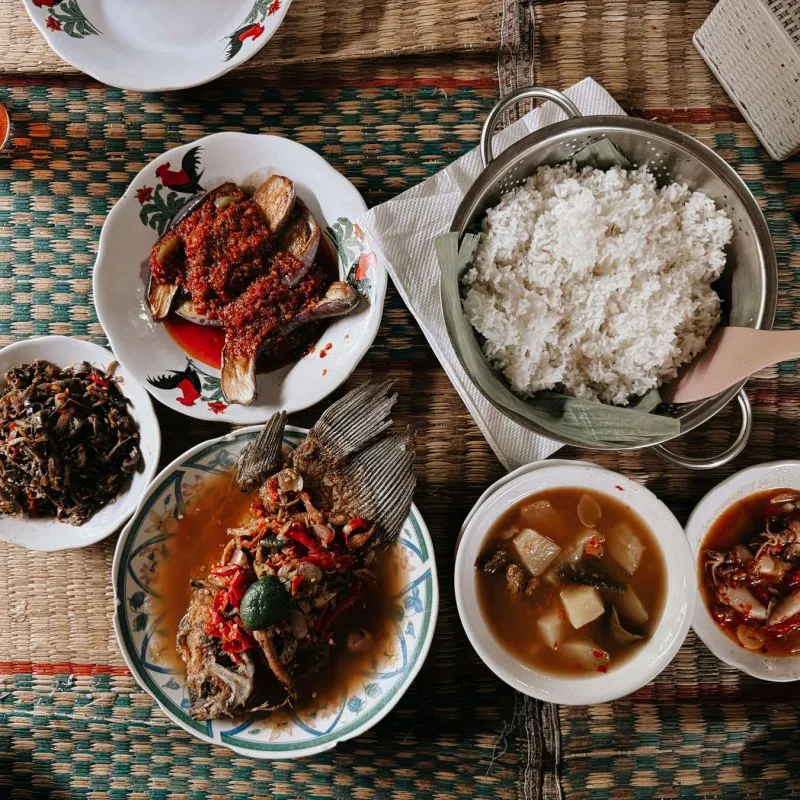 Nasi Liwet Komplit