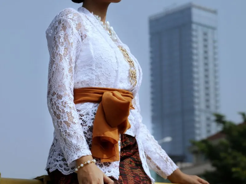 Kebaya Pengantin Putih