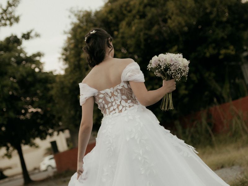 Gaun Pengantin Ballgown