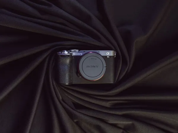Kamera Mirrorless Full Frame