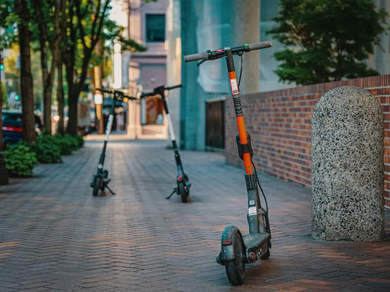 Panduan memilih skuter sewa skuter listrik: 6 pilihan dan bedanya