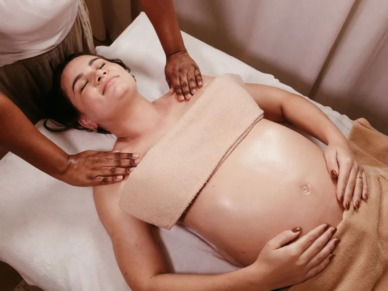 Pijat Ibu Hamil