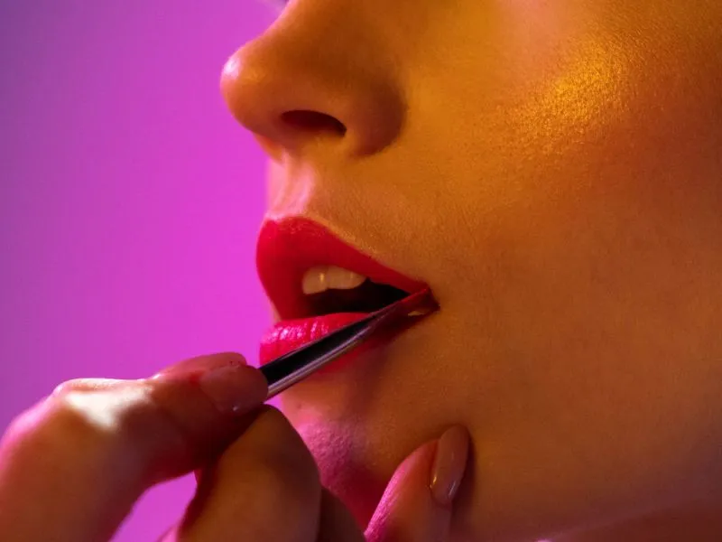 Sulam Bibir