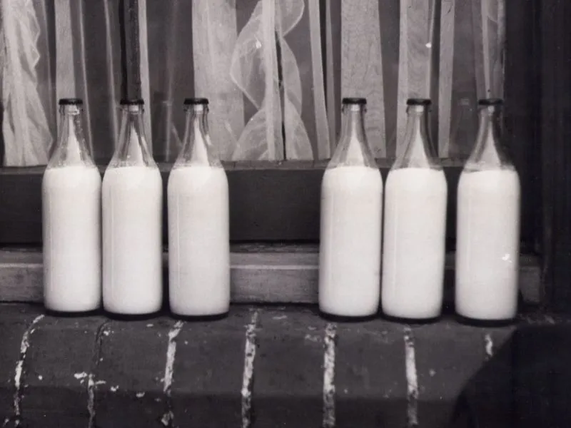 Susu Botol Kaca