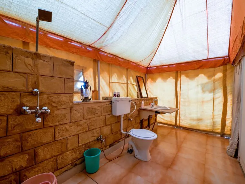 Toilet VIP Tenda