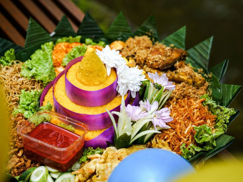 Tumpeng 17-an Merah Putih