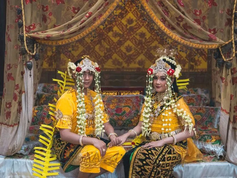 Panduan memilih desain undangan undangan digital: 6 pilihan dan bedanya