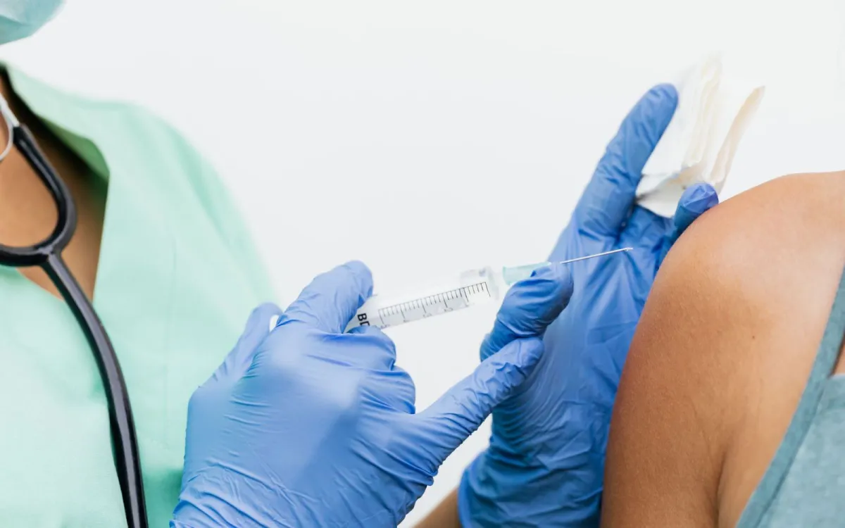 3 pertanyaan yang sering diajukan seputar klinik vaksinasi