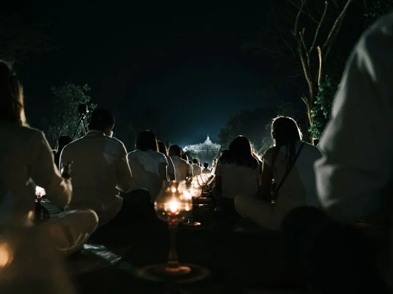 Malam Puja Waisak