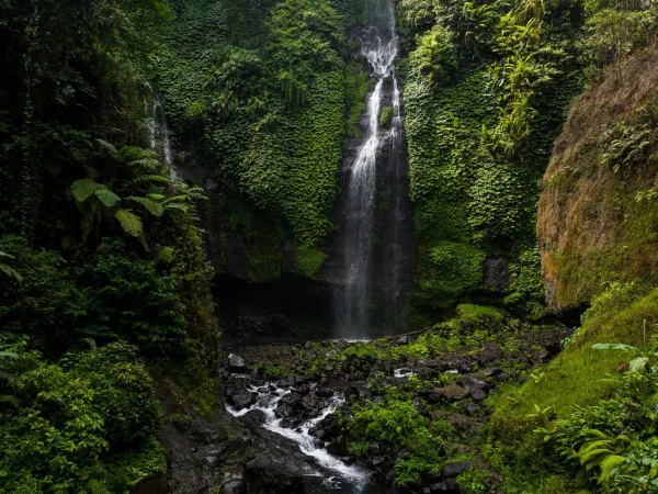 Air Terjun Tiu Kelep