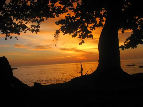 Senja di Senggigi