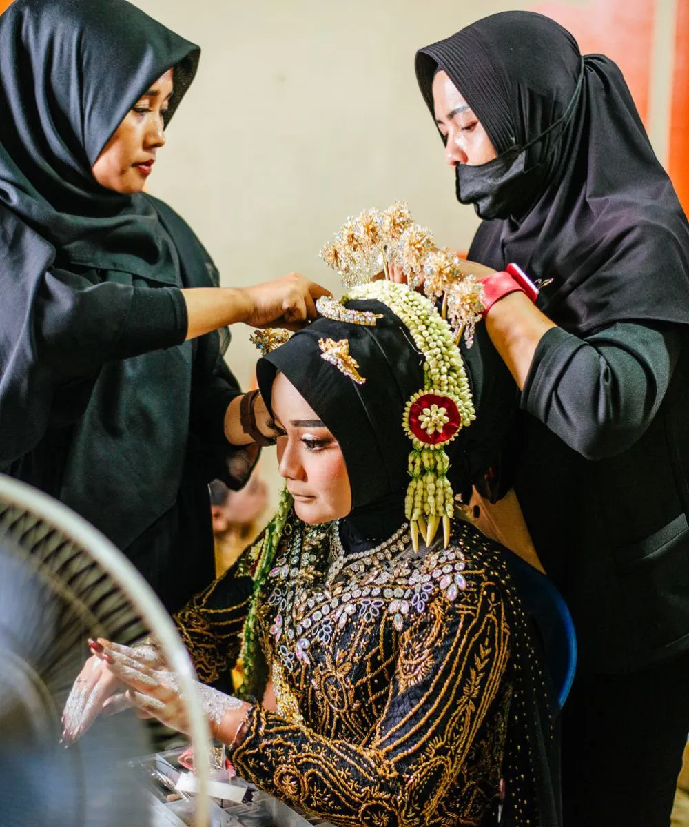 Merangkai cerita cinta sejak 2015